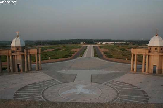 Côte d`Ivoire: la basilique de Yamoussoukro célèbre ses 20 ans et la 